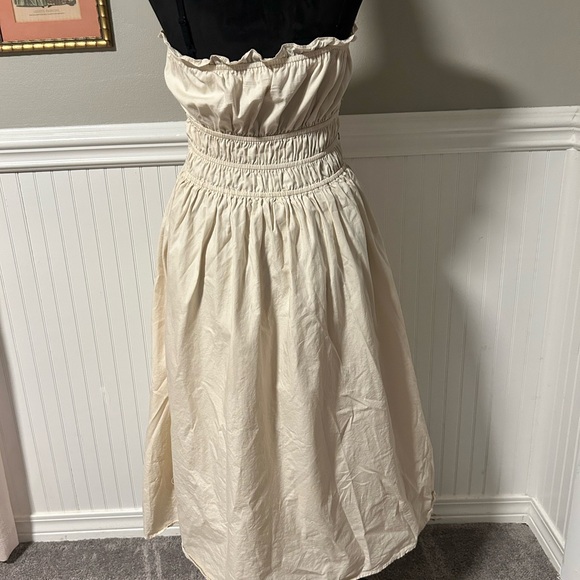 Francesca’s Leona Midi Dress - Picture 7 of 12